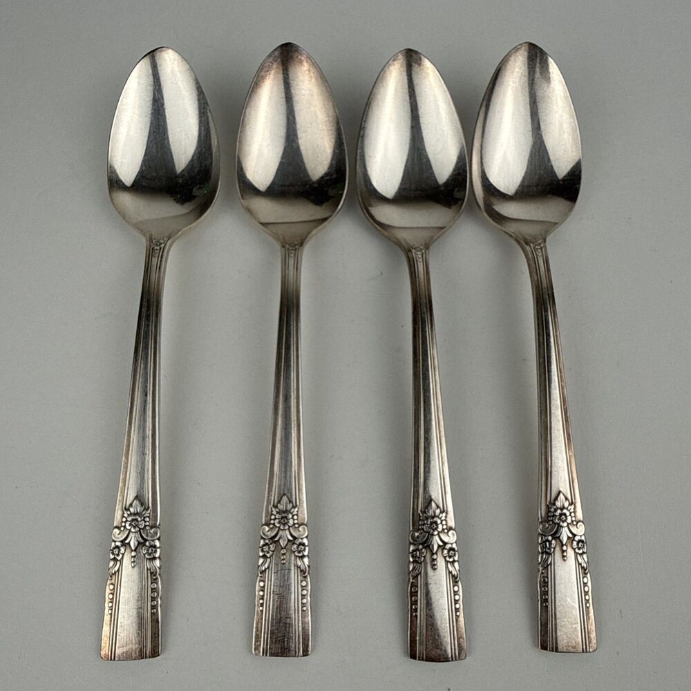Lot of 4 Wm A Rogers Oneida Ltd ARTISTIC Silverplate Teaspoons 6"